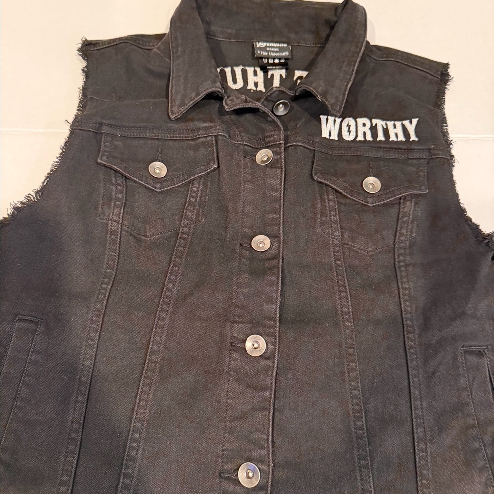 Her Universe Black Marvel Avengers Denim Vest - Picture 4 of 6